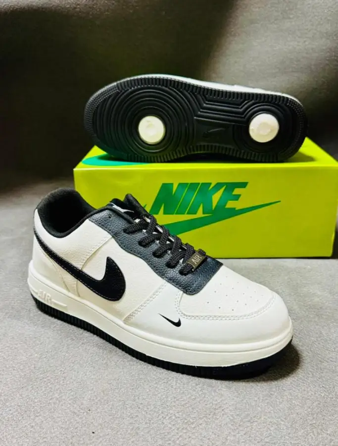 Nike Air Force