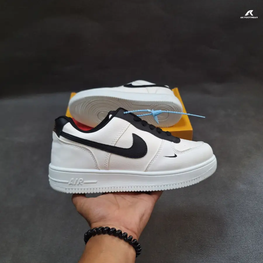 Premium & Streetwear Focused
