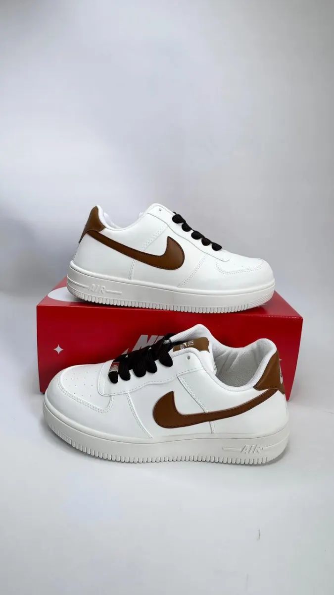 Ni*ke Classic White & Brown Air Sneakers